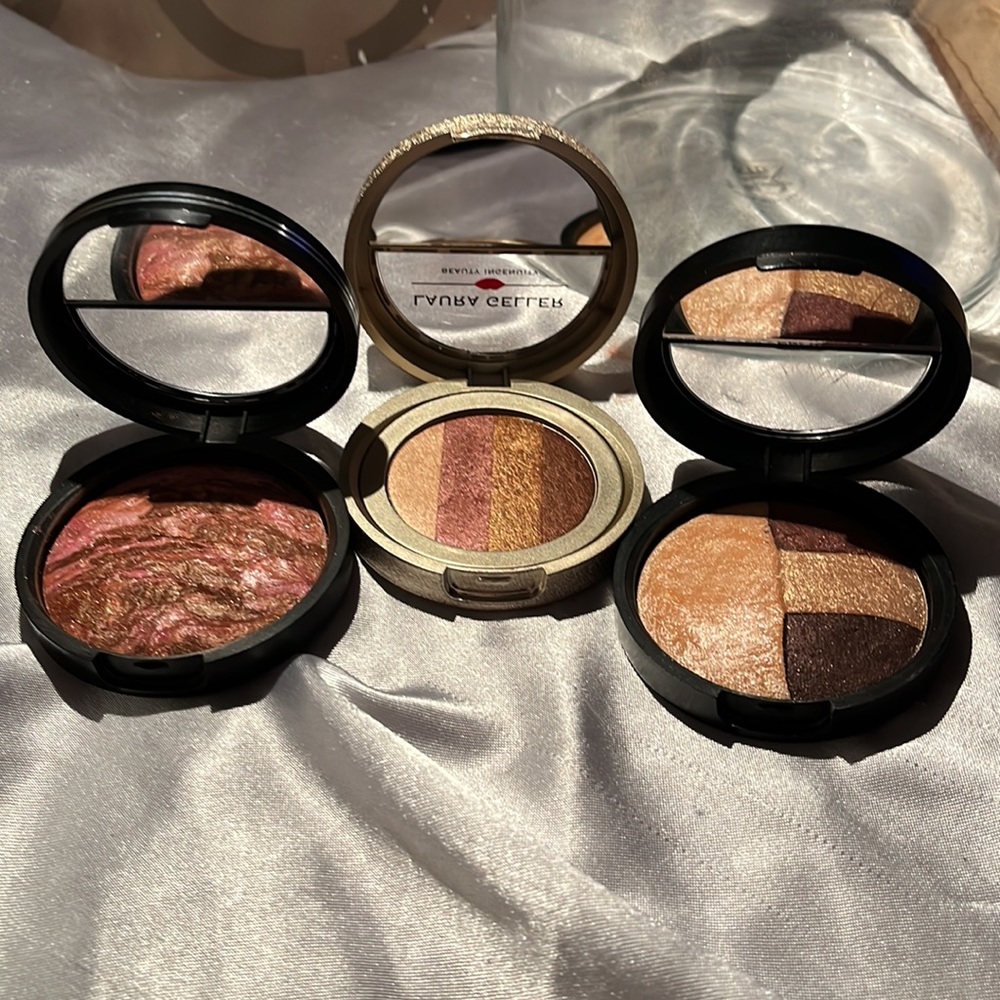 Brand new Laura Geller 3 piece makeup set